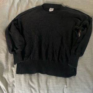 BDG grey knit sweater size small